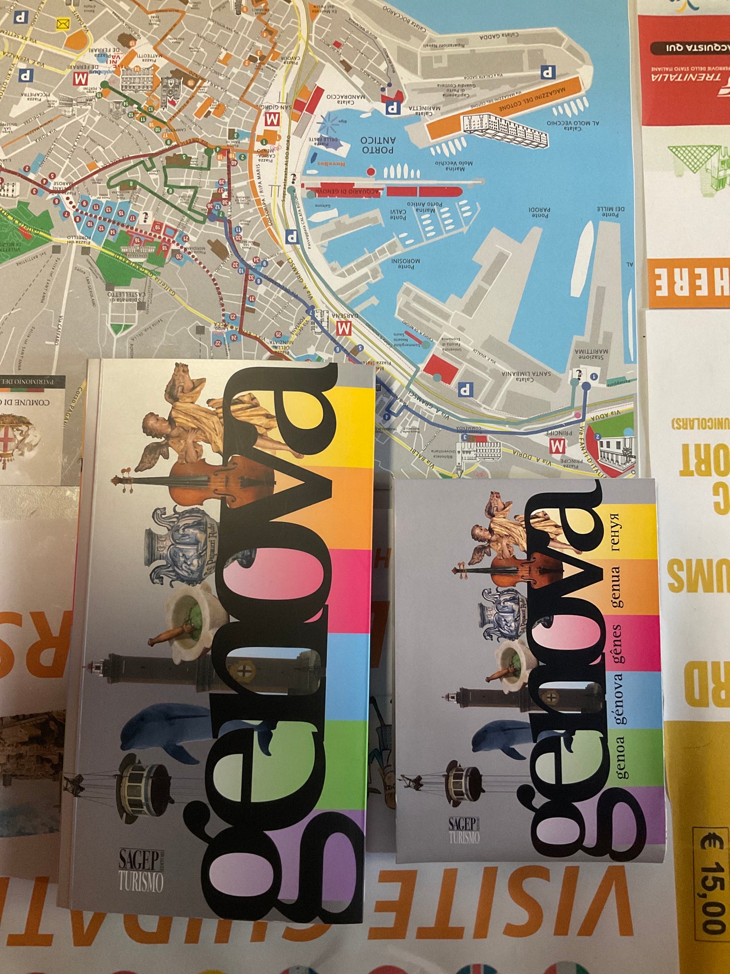 Guida turistica Ufficiale + mappa di Genova